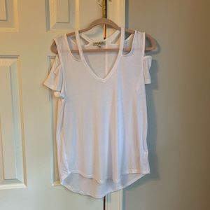 Express. Cut out shoulder T-shirt. Size M.